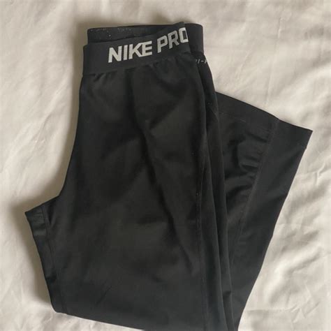 Nike Pro Cropped Leggings 3 4 Length Been Worn But Depop