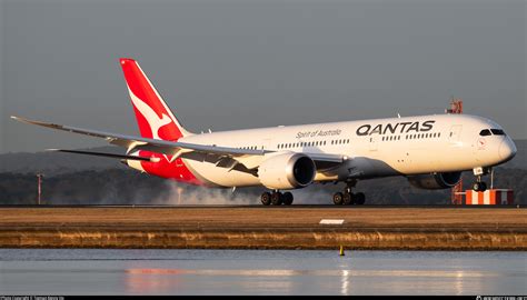 VH ZNN Qantas Boeing 787 9 Dreamliner Photo By Tzeman Kenny Ho ID