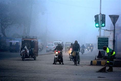 PAKISTAN LAHORE FOG