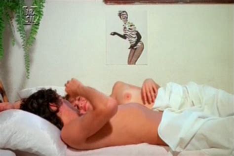 Naked Carla Camurati In Onda Nova
