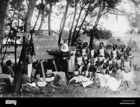 Mission school 'Mariathal' in South Africa, 1910 Stock Photo - Alamy