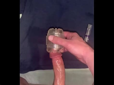 Hombre Solo Bordeando Y Corri Ndose Con Un Disparo R Pido De Fleshlight Xvideos