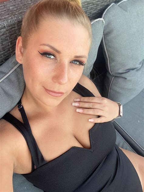 Tw Pornstars Lena Nitro Twitter Guten Morgen Zusammen Heute Gehts