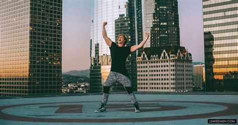 Logan Paul Nude Pics Leaked Dick Exposed Leaked Men