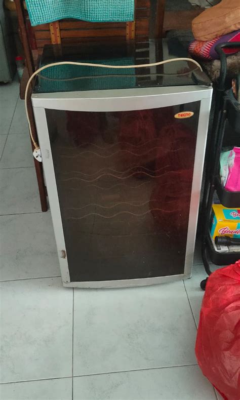 Bar fridge, TV & Home Appliances, Other Home Appliances on Carousell