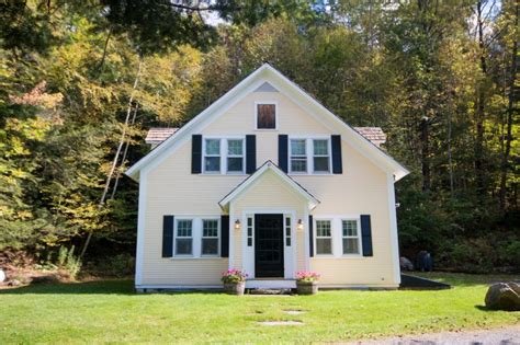 Classic Stowe Vermont House Walk Into Village Updated 2019