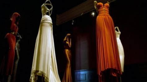 El Museo de la Moda de París reabre con la retrospectiva de Alaïa