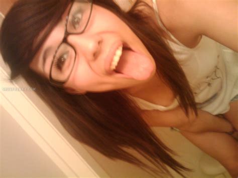 Nerdy Freaky Latina Shesfreaky