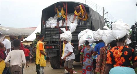 O B Lulu Briggs Foundation Donates Over N60m Relief Items To Flood