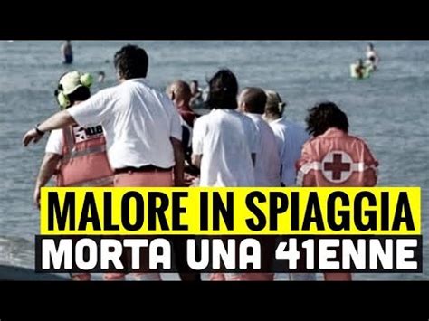 TRAGEDIA IN SPIAGGIA DONNA DI 41 ANNI SI ACCASCIA A TERRA MUORE DOPO