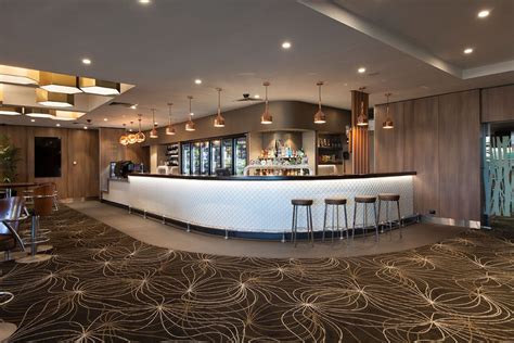 Gladstone Park Hotel – Main Bar - Vispop Interiors