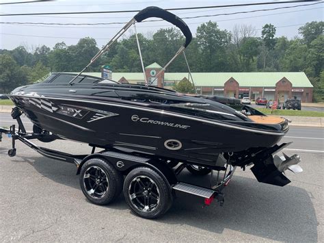 New 2023 Crownline 220 SS LPX 08724 Brick Boat Trader