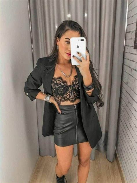 Introducir 97 Imagen Outfit Falda Vinipiel Corta Abzlocal Mx