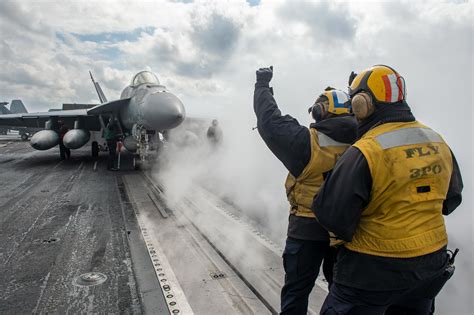 U S Navy On Twitter 1️⃣ Ussharrystruman Cvn75 Fltops In The