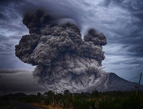 Sejarah Letusan Gunung Krakatau Dan Fakta Di Baliknya Kumparan