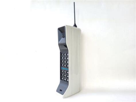 Motorola Dynatac X Prototype Demo Brick Mobile Cell Phone