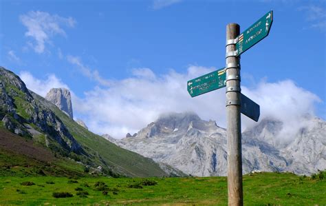 Las mejores rutas de Senderismo en Cantabria España Wikiloc