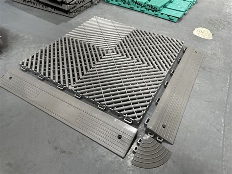 Garage Plastic Interlocking Tiles - Mat Masters