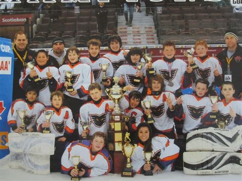 Delco Sports Net: Delco Phantoms Pee Wee ice hockey wins Bell Capital ...