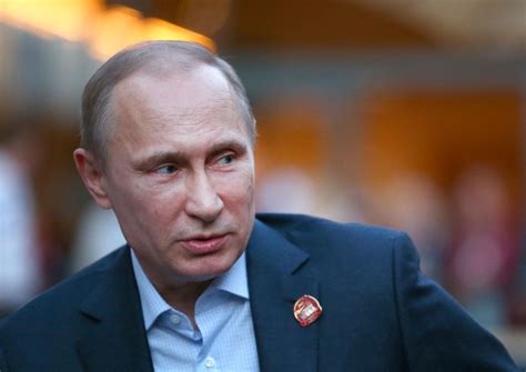 In A Modern World Vladimir Putin Keeps Power Concentrated Using