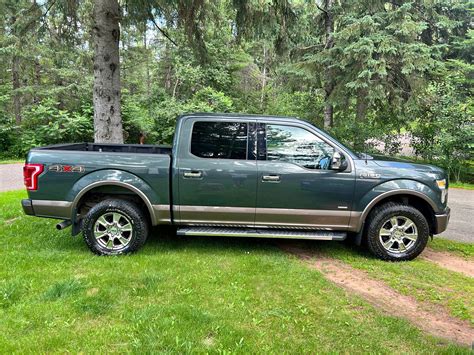 2015 Ford F150 SuperCrew Cab · Lariat Pickup 4D 5 1/2 ft - Cars