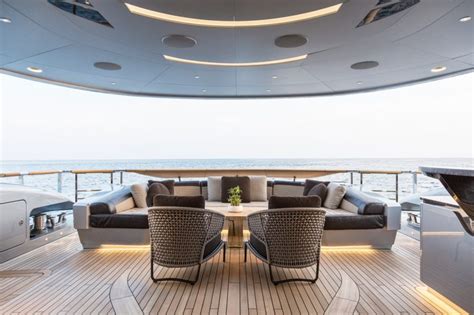 Dynamiq Gtt Superyacht Studio F A Porsche Premium Design Services