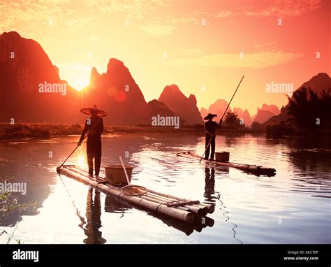 Guilin, Li River & Fishermen, Sunset Stock Photo - Alamy