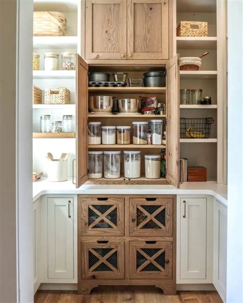 31 Small Pantry Ideas to Maximize Your Kitchen Space Efficiently ...