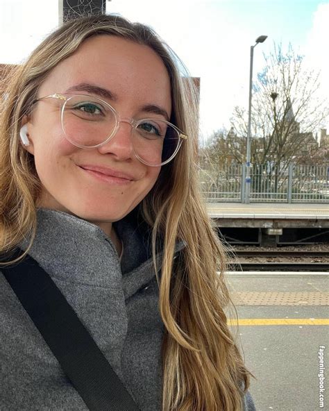 Adventures And Naps Nude OnlyFans Leaks Fappening FappeningBook