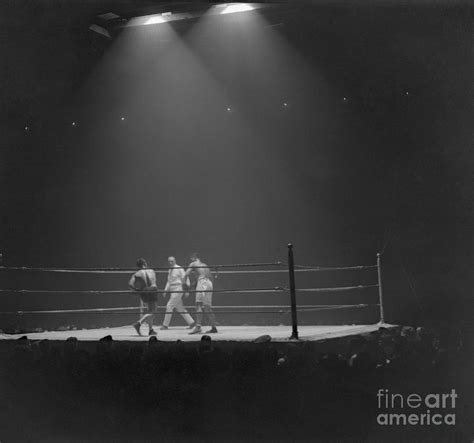 Dempsey Vs Brennan Bout At Madison By Bettmann