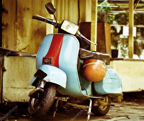 Old Moped — Stock Photo © davincidig #6667434