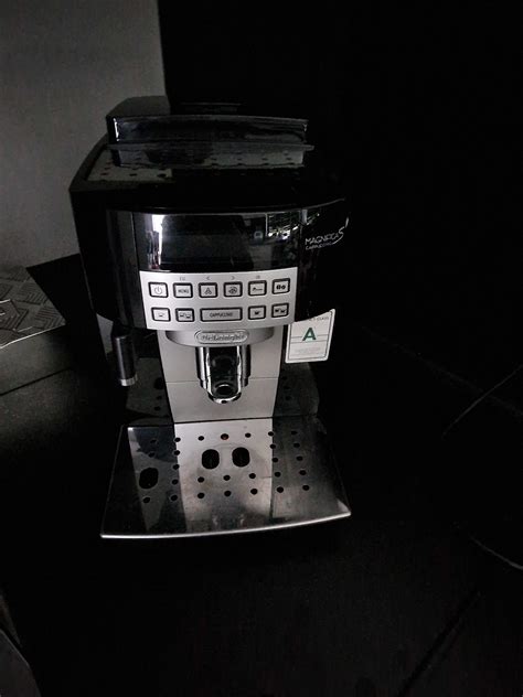 Ekspres Ci Nieniowy Delonghi Automatyczny Magnifica S Cappuccino