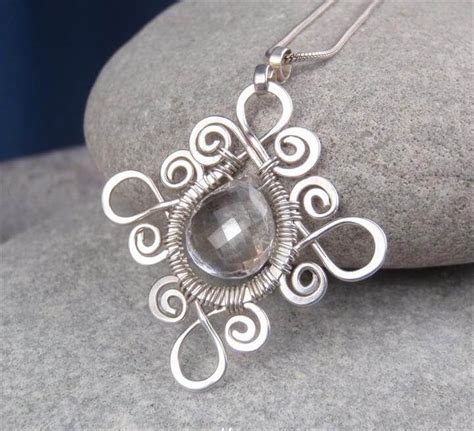 Free Wire Wrap Jewelry Tutorials Diy To Make