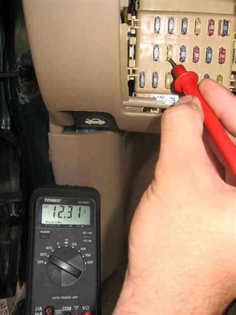 How To Test Ac Fuse With Multimeter At Christine Antonio Blog