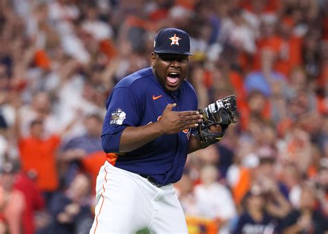 Héctor Neris Played Pivotal Role in World Series Win For Houston Astros ...