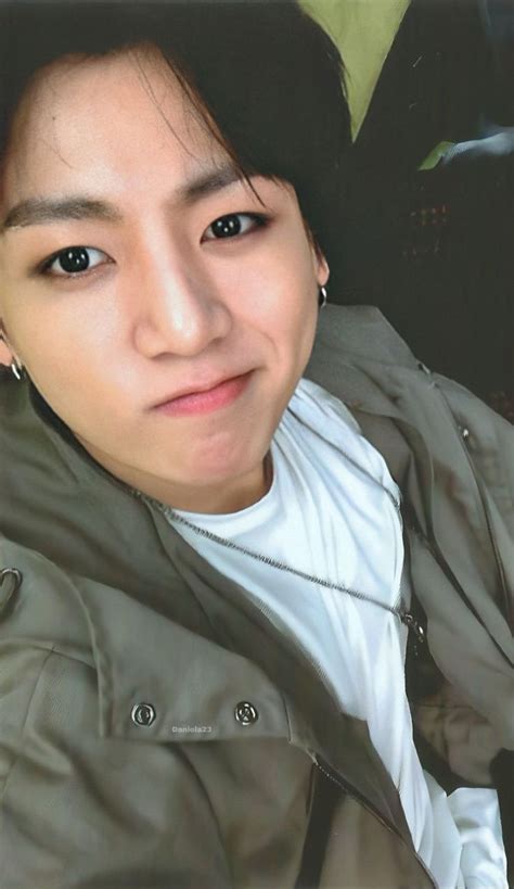 Pin by Sn on Galería Bangtan Bts hyyh Jungkook Jungkook selca