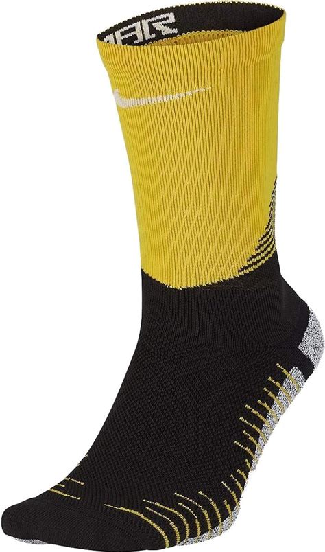 Amazon.com : Nike Men's NikeGrip Strike Cushioned Crew Soccer Socks (10 ...