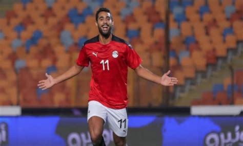 الملك المصرى أحمد ياسر ريان مع محمد صلاح فى البحر الأحمر صورة مبتدا