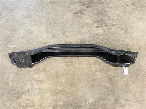 2017 2020 JAGUAR F PACE REAR BUMPER REINFORCEMENT CRASH IMPACT BAR OEM