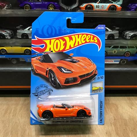 Hot Wheels Corvette Zr1 Convertible Mainline Carded Shopee Malaysia