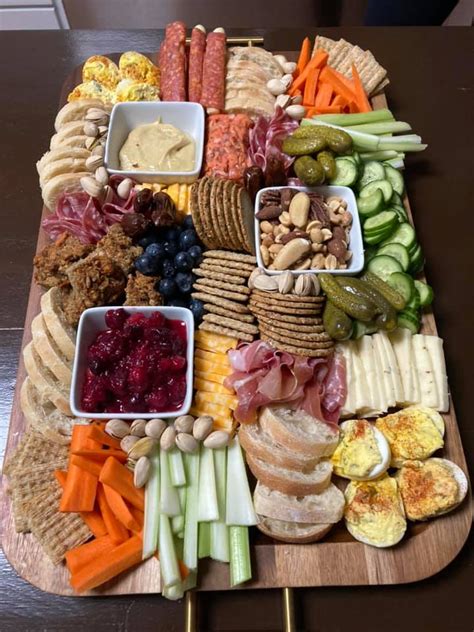 Easy Charcuterie Board DavieLiFE