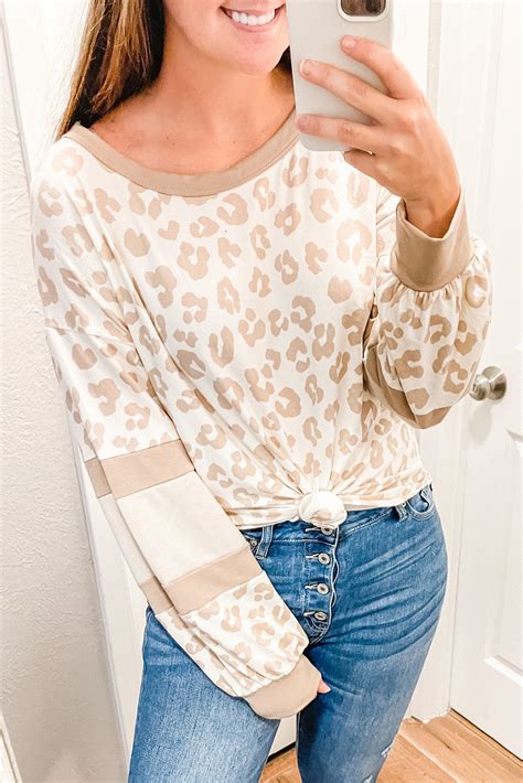 White Leopard Print Round Neck Puff Sleeve Top Ds Dear Lover