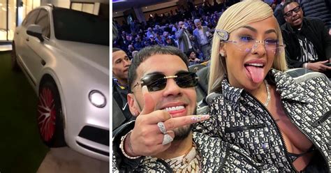 Anuel Aa Le Regal Lujosa Camioneta A Yailin La M S Viral