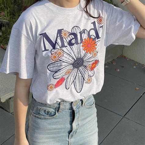 Mardi Mercredi Flower Blossom Tee Lovehoneybeebee