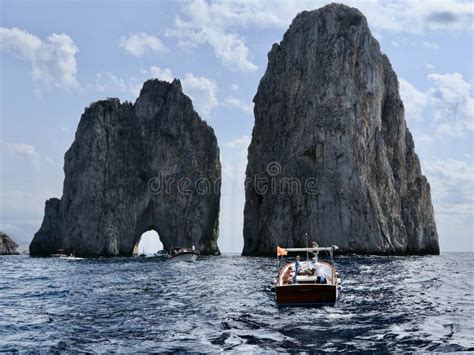 Boats Approaching The Tunnel Of Love Faraglioni Rocks Capri Editorial