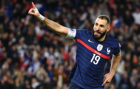 Equipe De France Benzema Et Les Bleus Un Malentendu Jusqu Au Bout