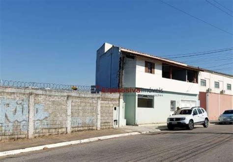 Casas quintal à venda na Rua Alfredo Vieira Arantes em Itatiba