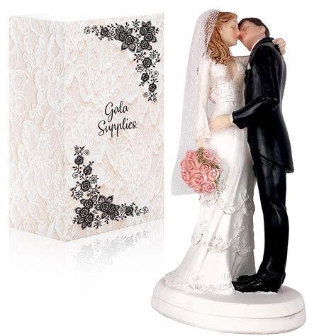 Unique Wedding Cake Toppers Bride And Groom