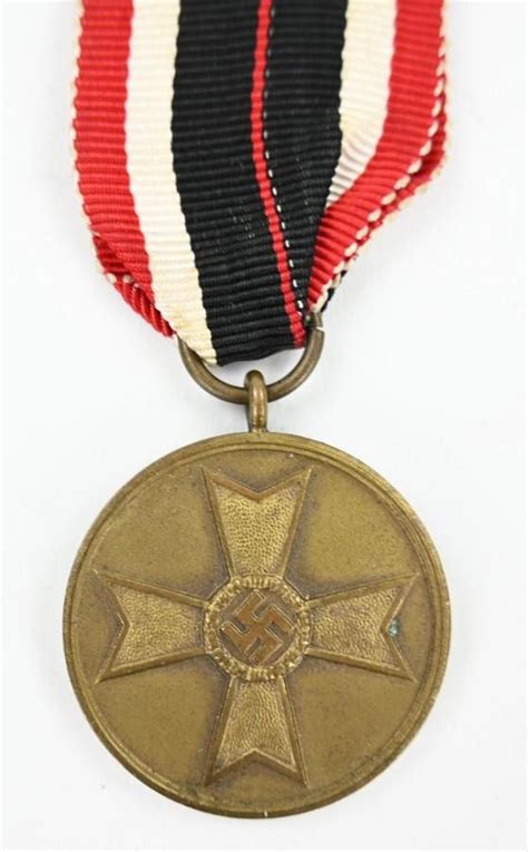 Worldwarcollectibles German War Merit Medal