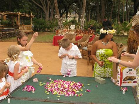 Hawaiian Luau Games For Kids